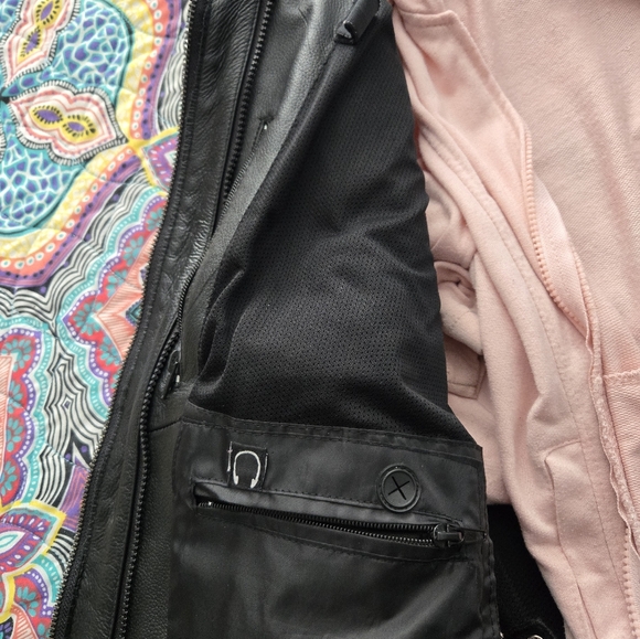 Black and pink leather riding jacket with hooded liner - Picture 3 of 6